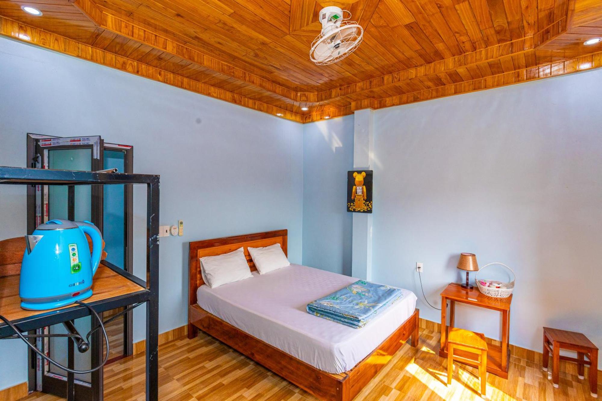 Son River Homestay Phong Nha Exteriör bild
