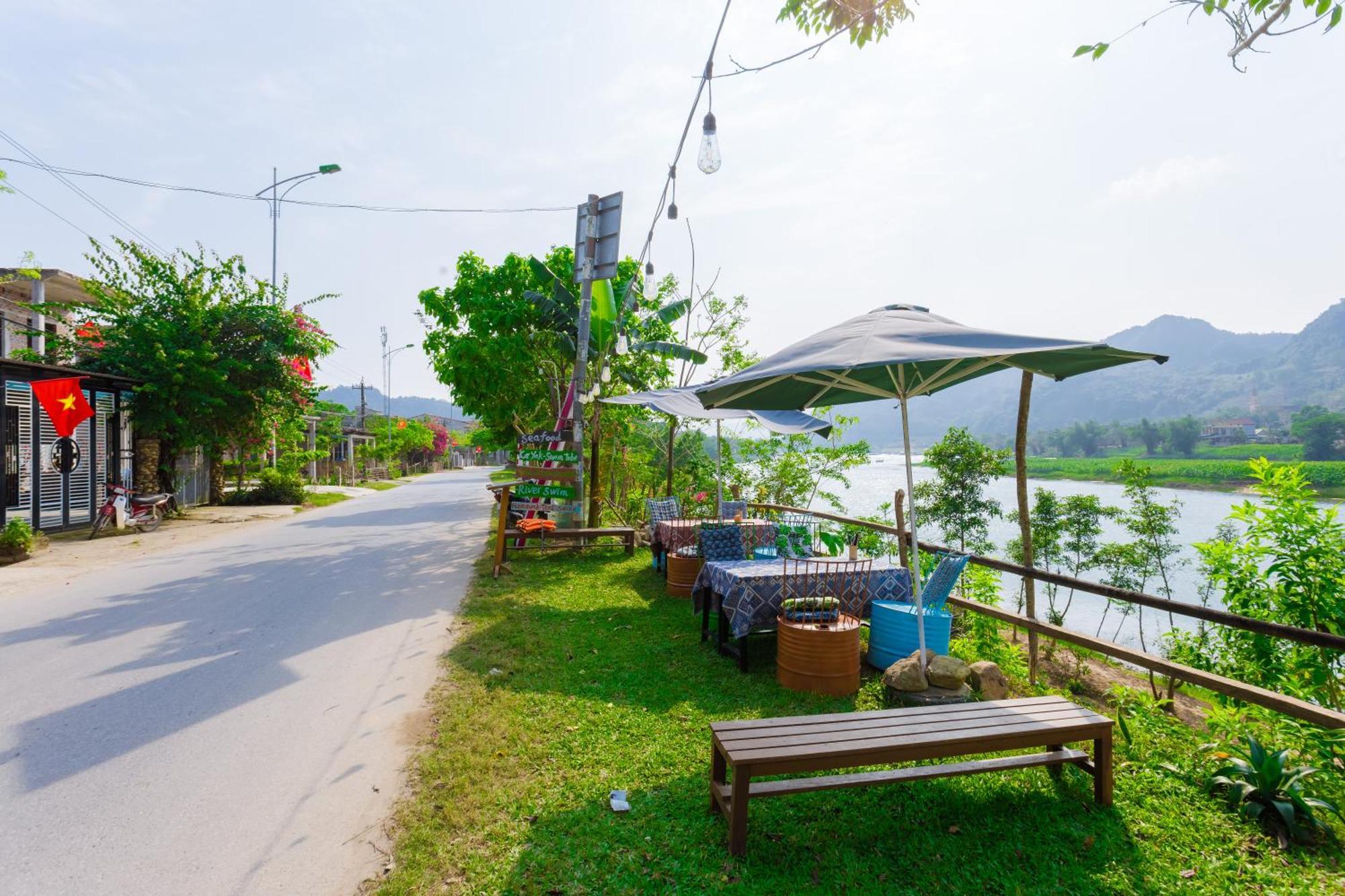 Son River Homestay Phong Nha Exteriör bild