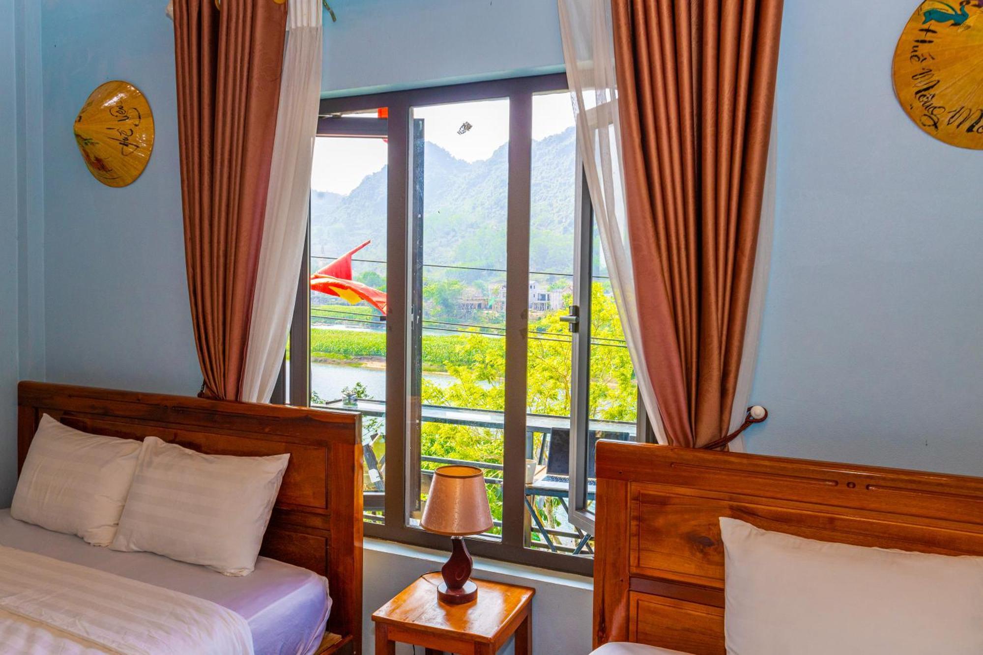 Son River Homestay Phong Nha Exteriör bild