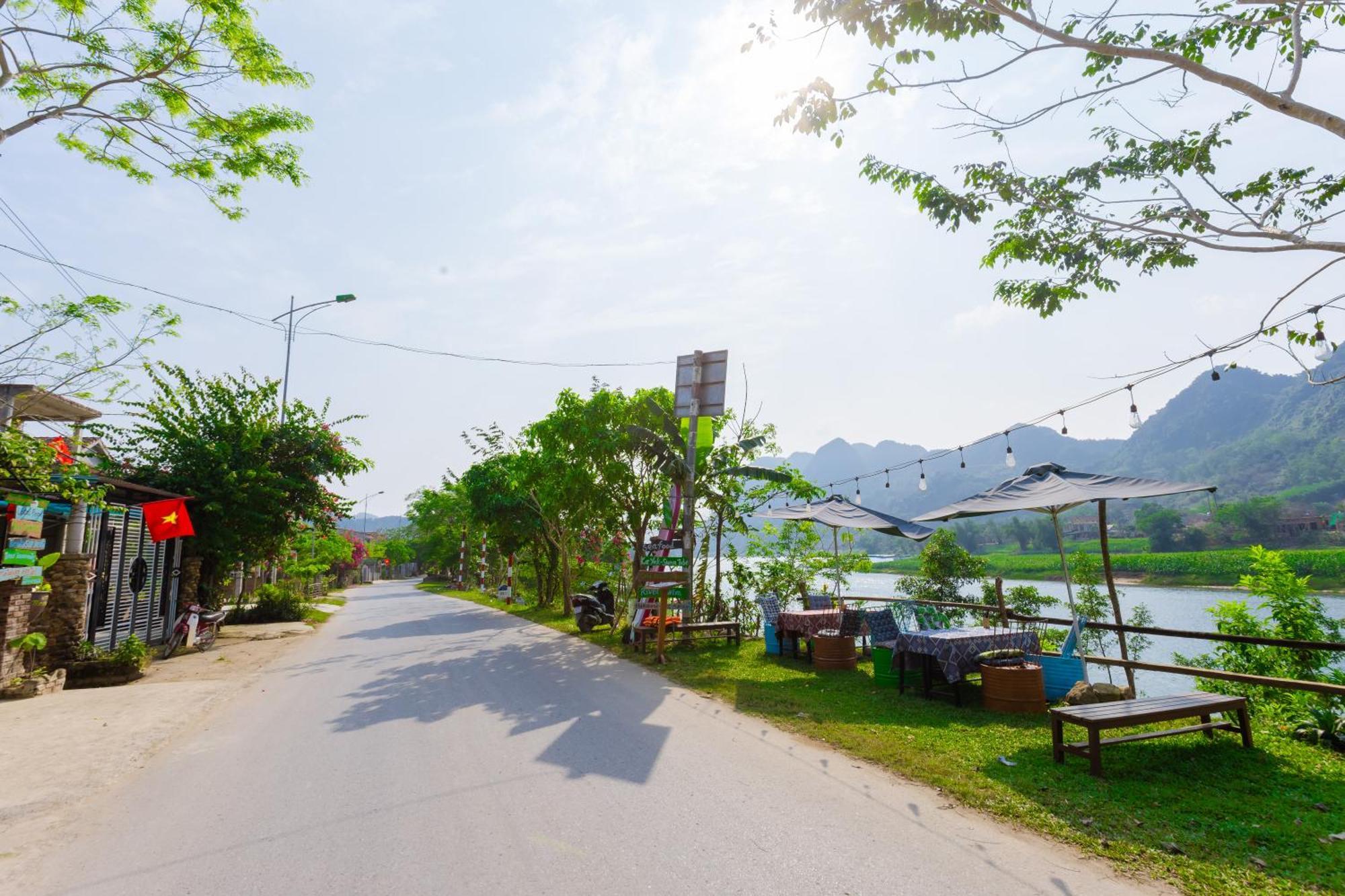 Son River Homestay Phong Nha Exteriör bild