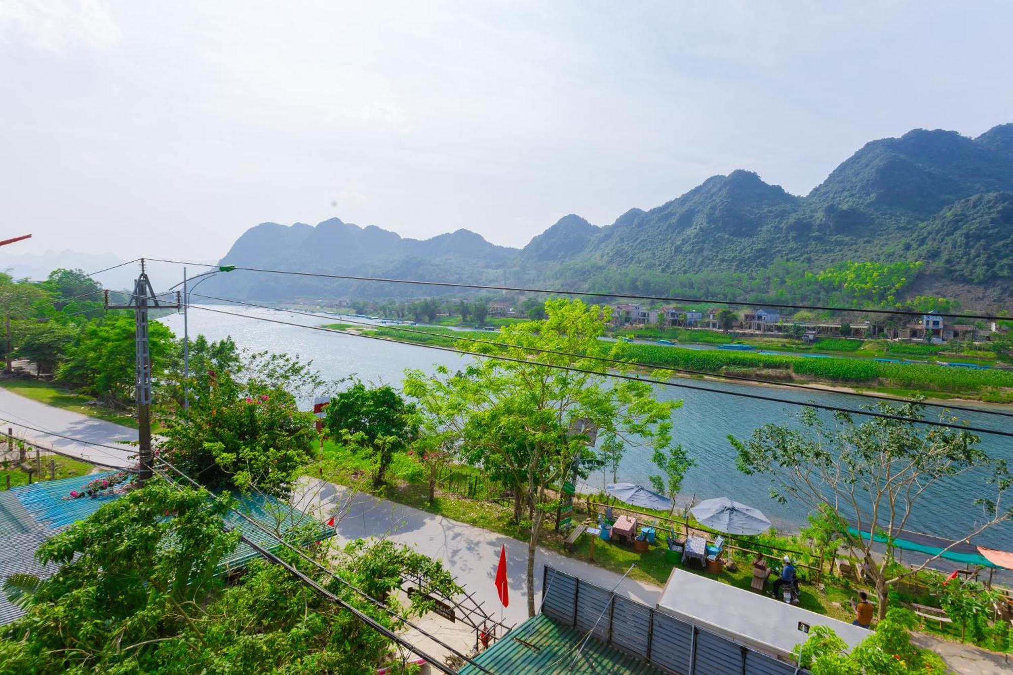 Son River Homestay Phong Nha Exteriör bild