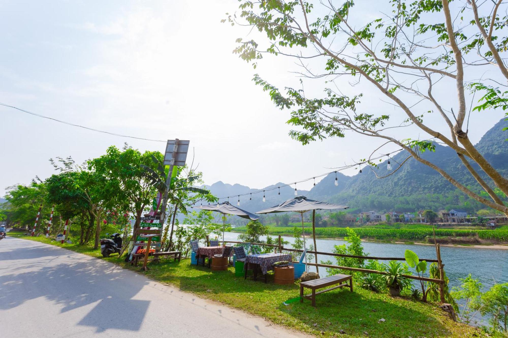Son River Homestay Phong Nha Exteriör bild