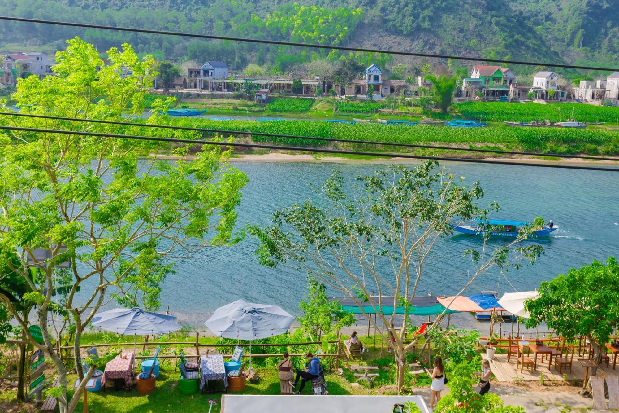 Son River Homestay Phong Nha Exteriör bild
