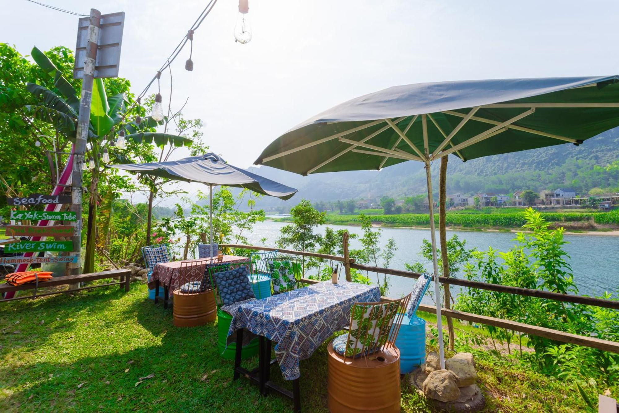 Son River Homestay Phong Nha Exteriör bild