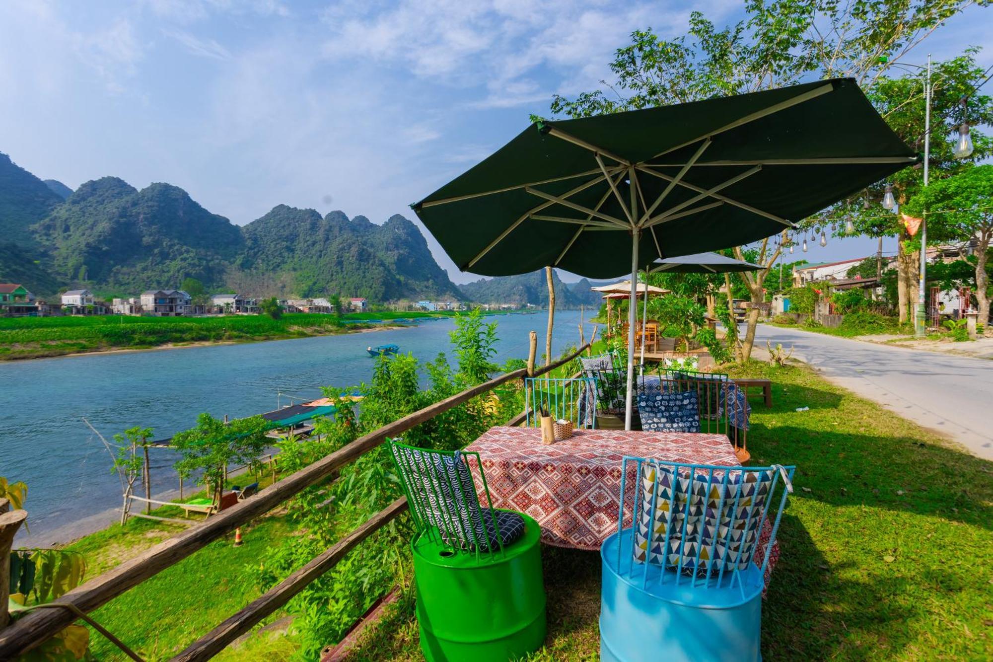 Son River Homestay Phong Nha Exteriör bild