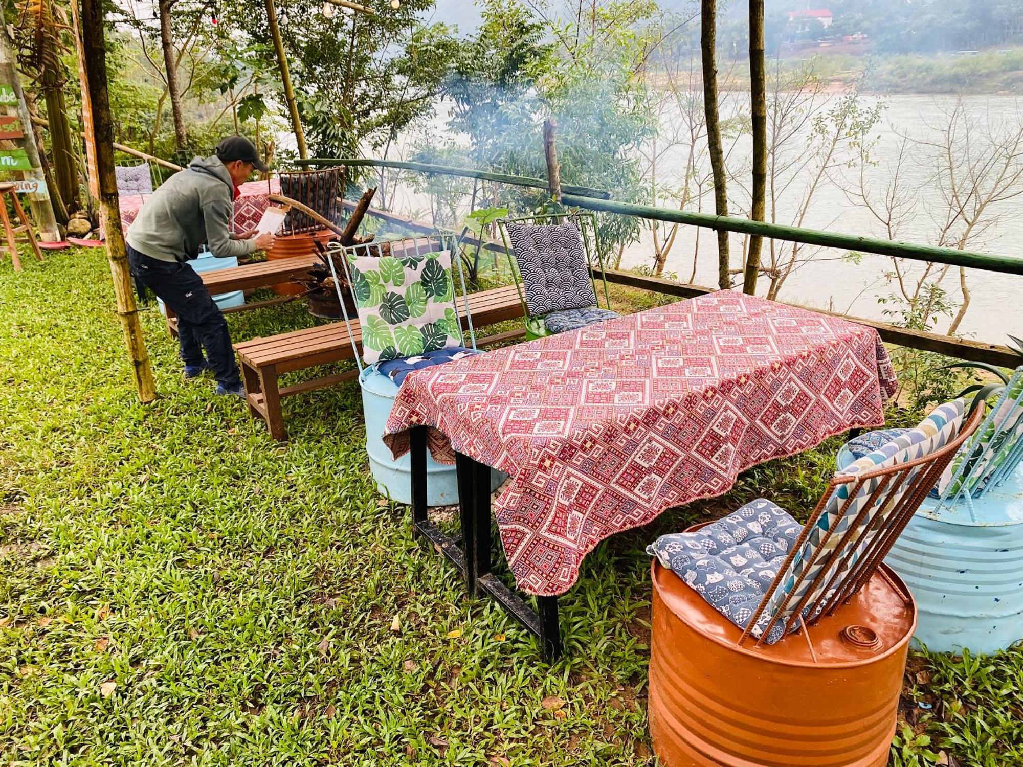 Son River Homestay Phong Nha Exteriör bild