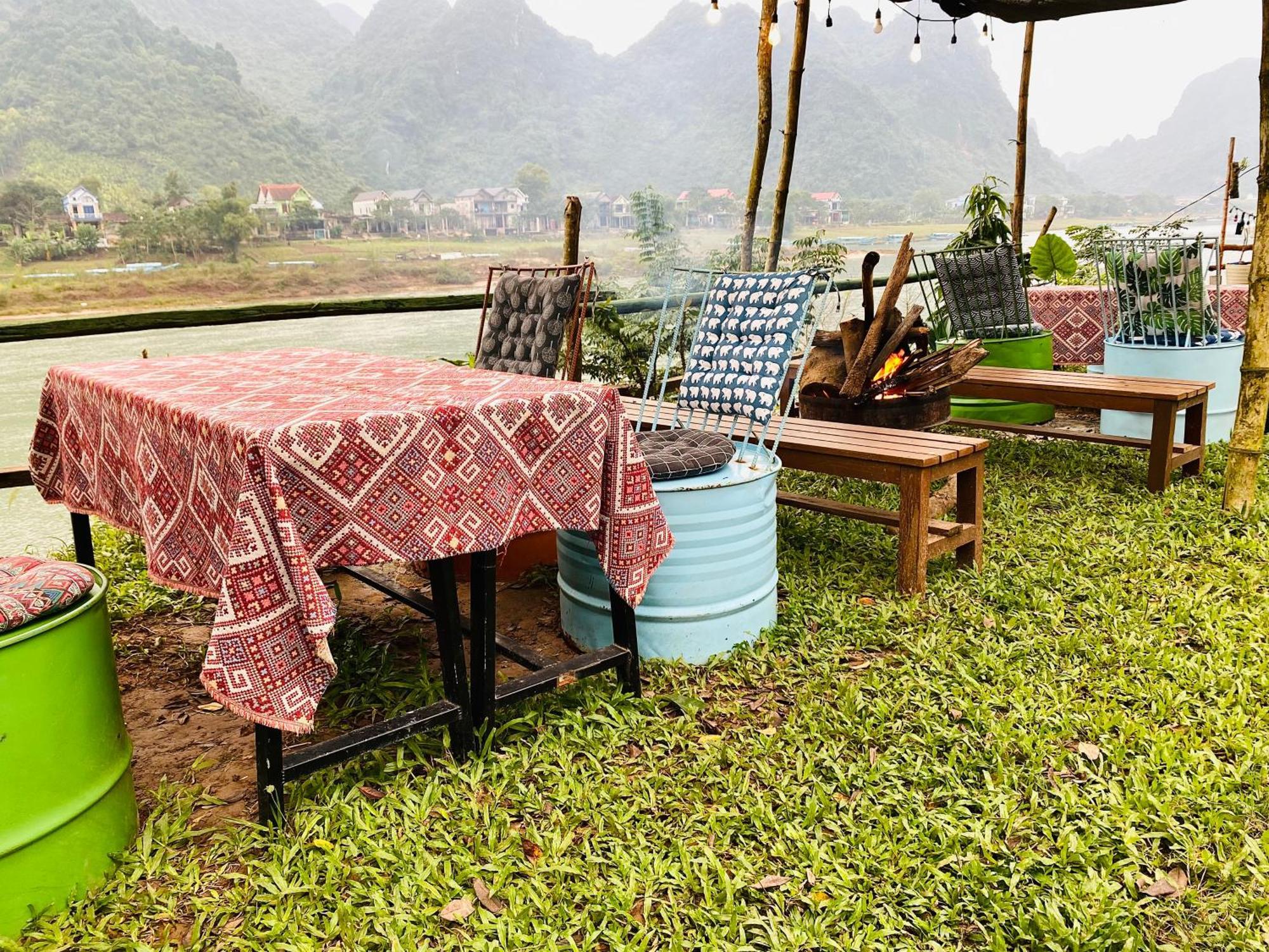 Son River Homestay Phong Nha Exteriör bild
