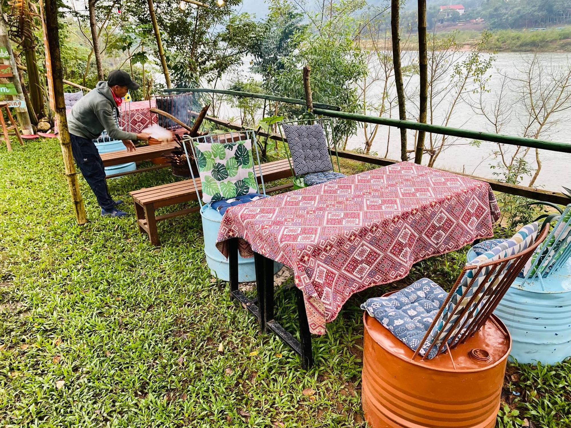 Son River Homestay Phong Nha Exteriör bild